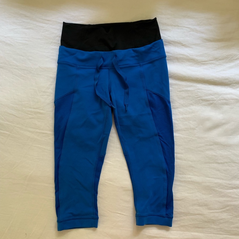 Lululemon high waisted fold down drawstring crop